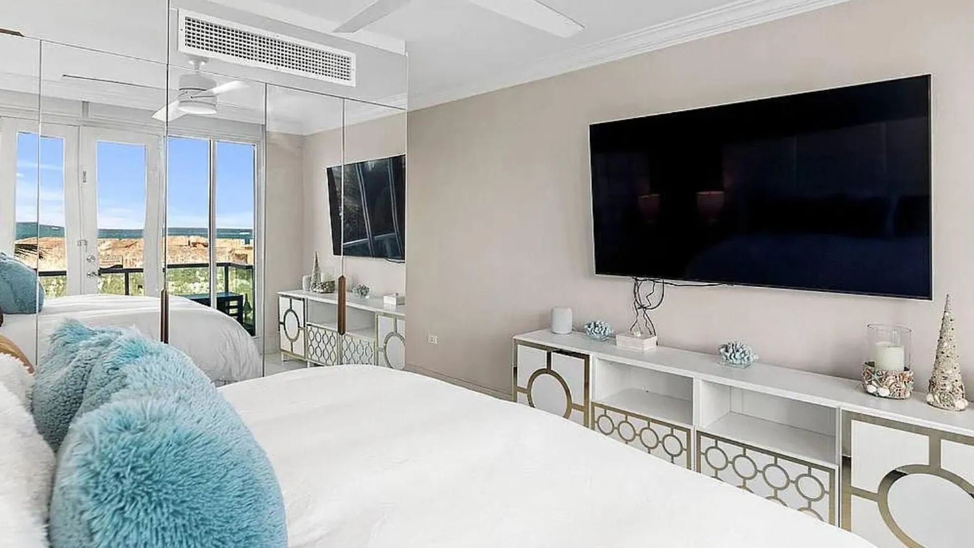 아파트 Oceanview Sub Penthouse, Walk To Beach & Pool 산후안