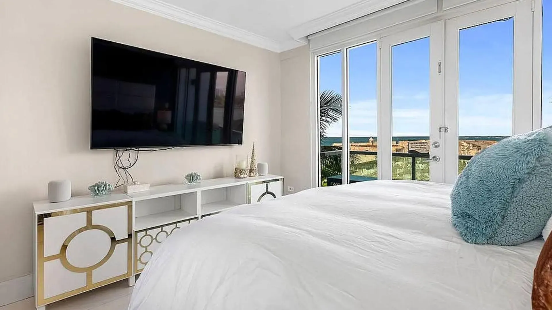Oceanview Sub Penthouse, Walk To Beach & Pool 산후안 0*,